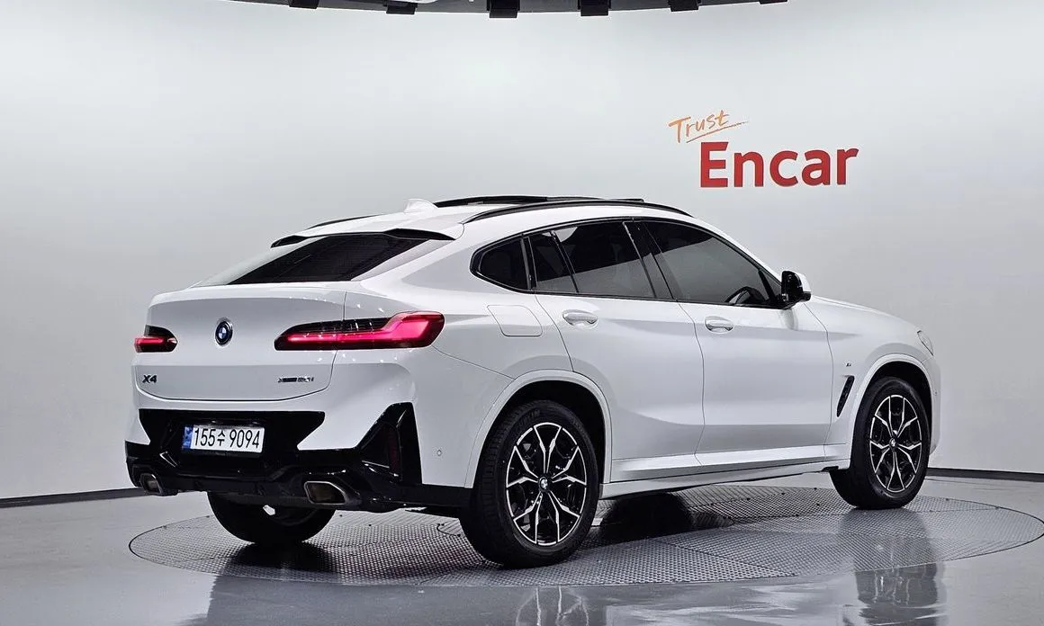 BMW X4 — фото 4
