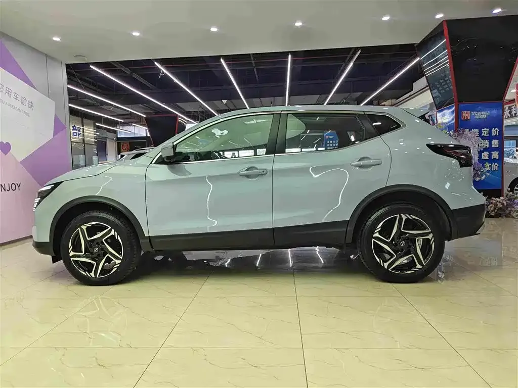 Nissan Qashqai — фото 5