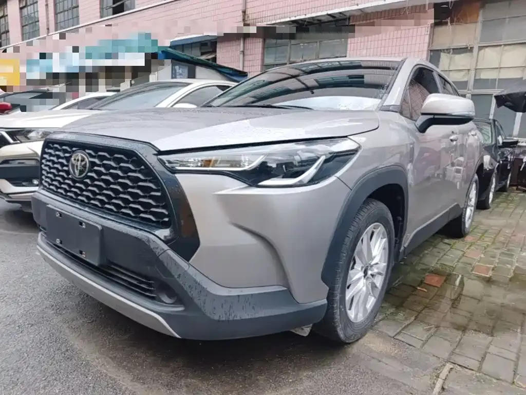 Toyota Corolla Cross — фото 4