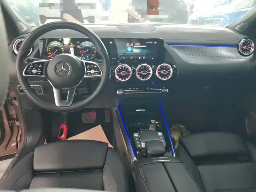Mercedes-Benz GLA — фото 5