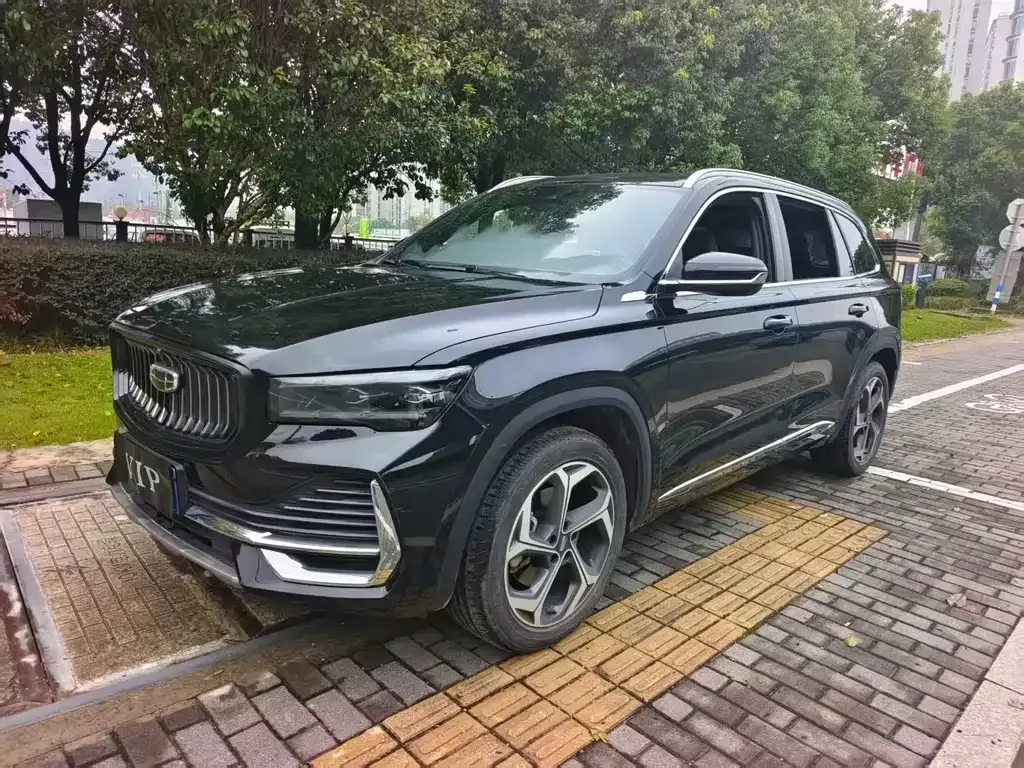 Geely Xingyue L — фото 1
