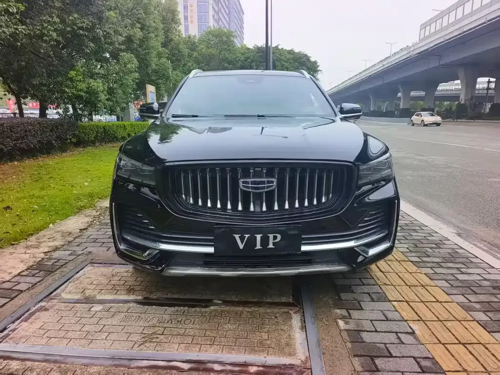 Geely Xingyue L — фото 10