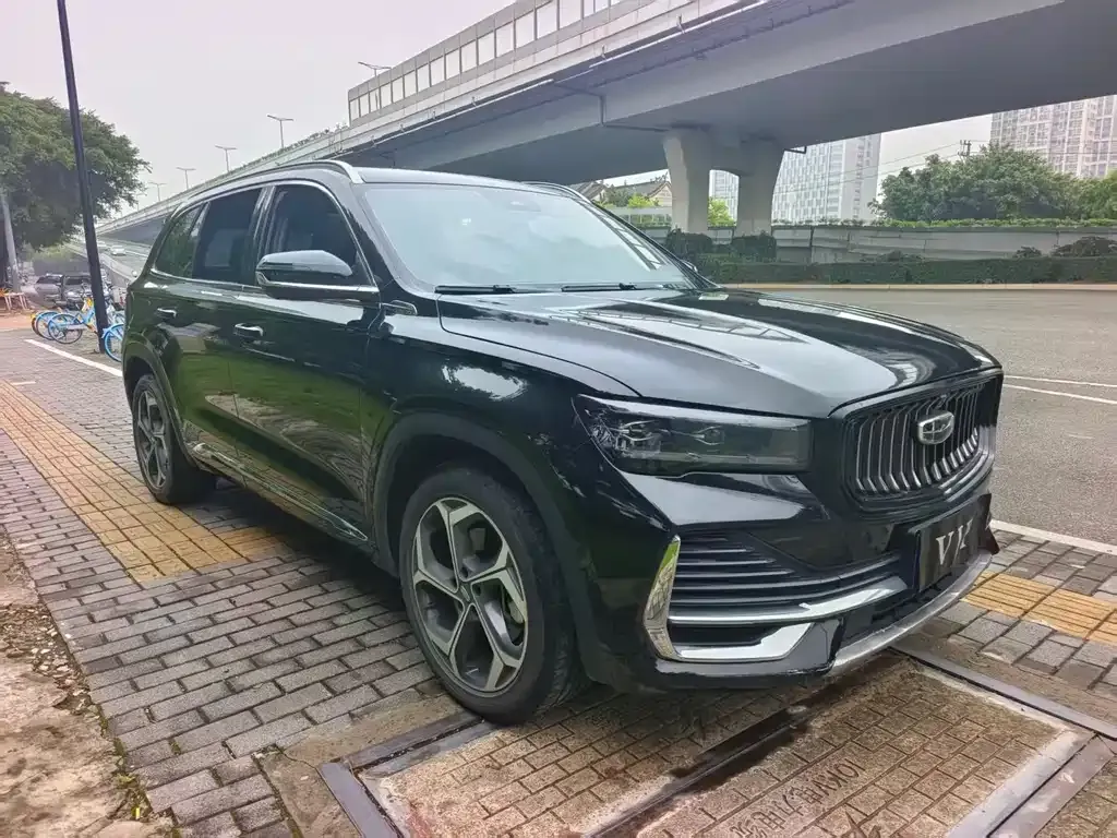 Geely Xingyue L — фото 9