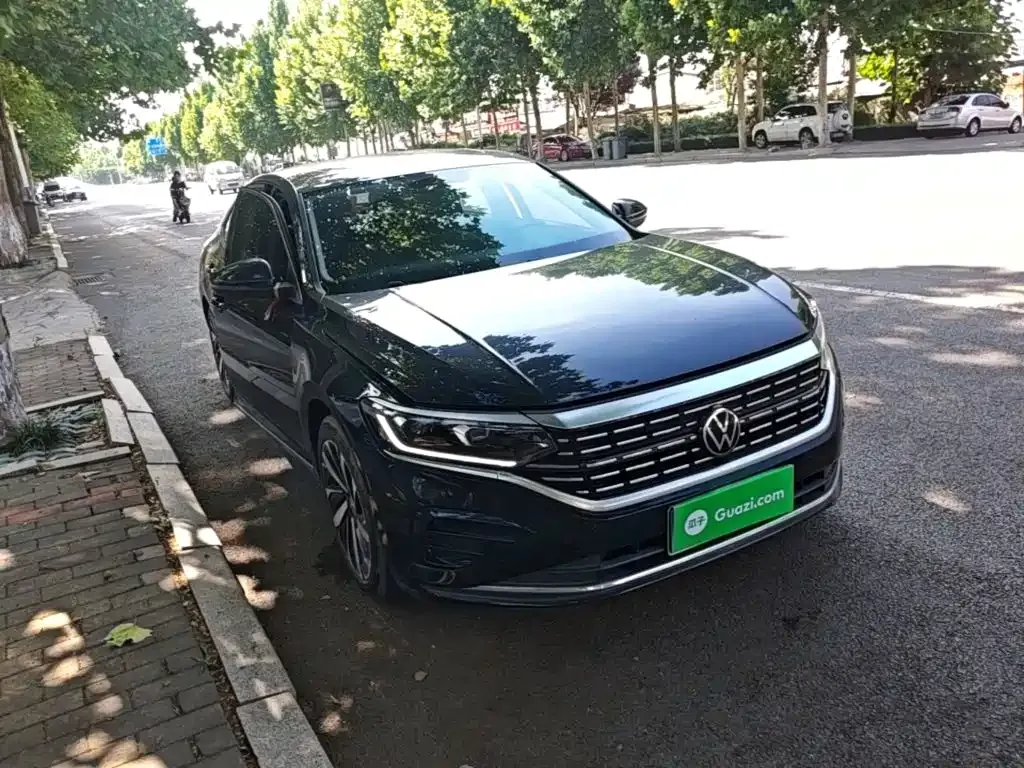 Volkswagen Passat — фото 5