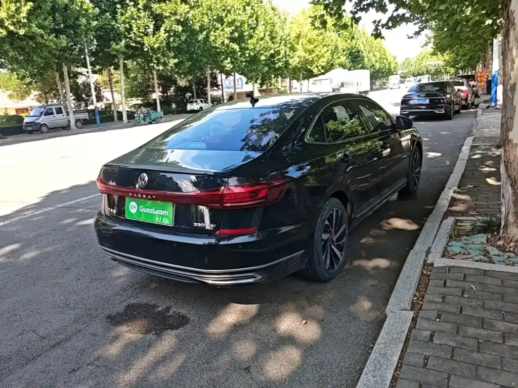 Volkswagen Passat — фото 9