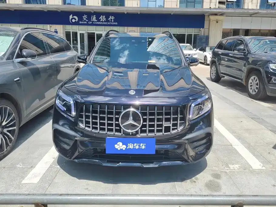 Mercedes-Benz GLB AMG — фото 8