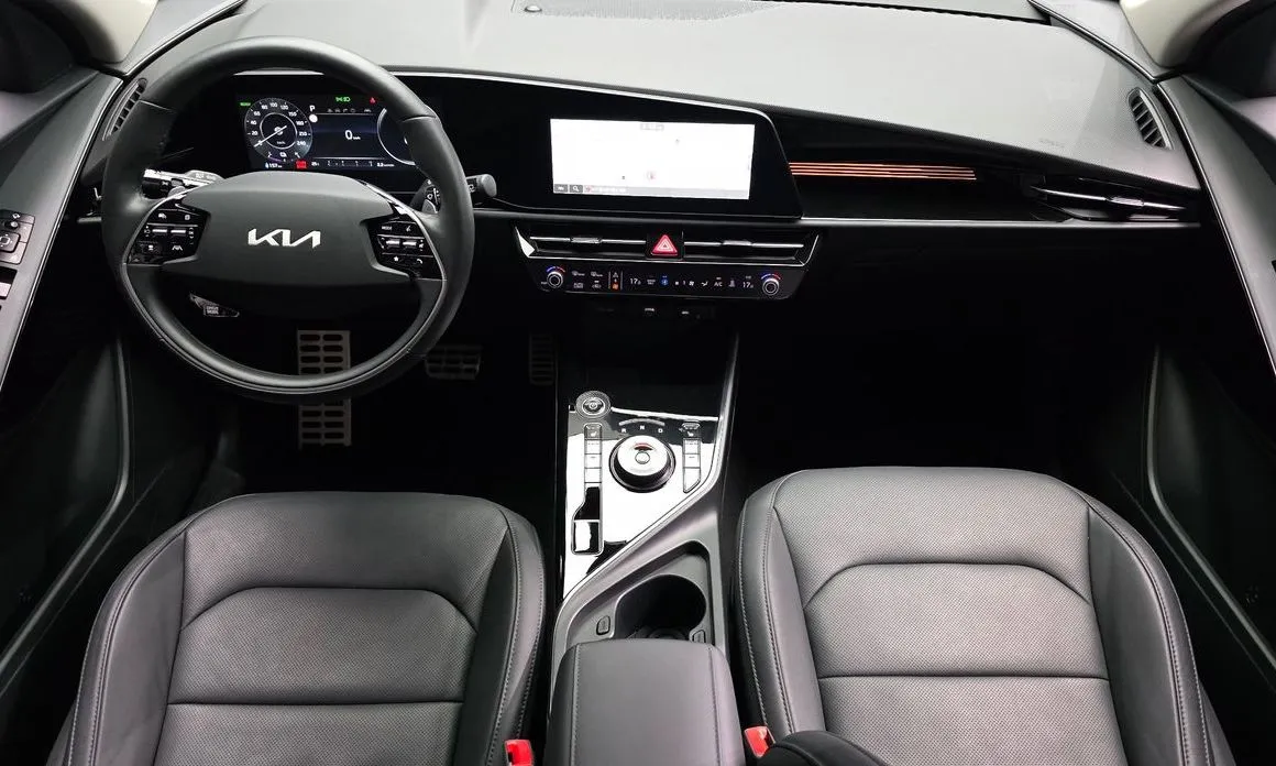 Kia Niro — фото 9