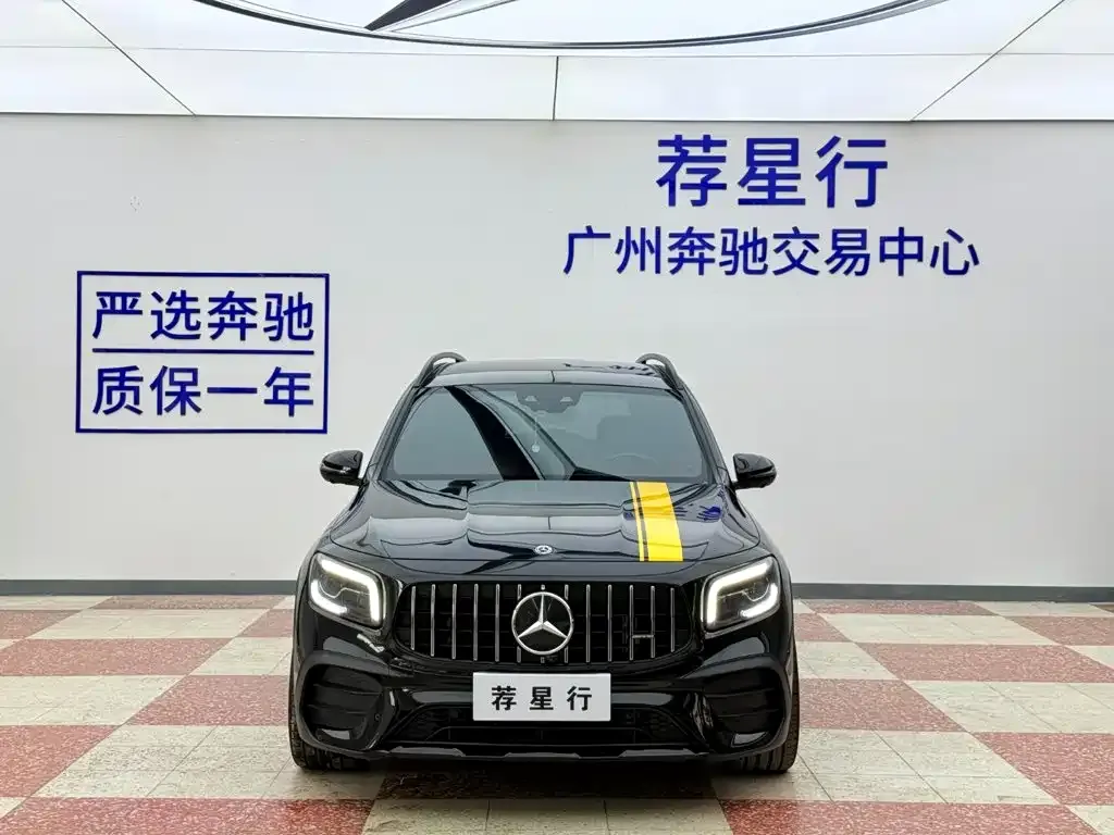 Mercedes-Benz GLB AMG — фото 8