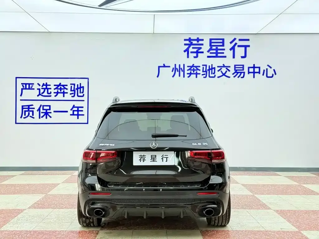Mercedes-Benz GLB AMG — фото 3