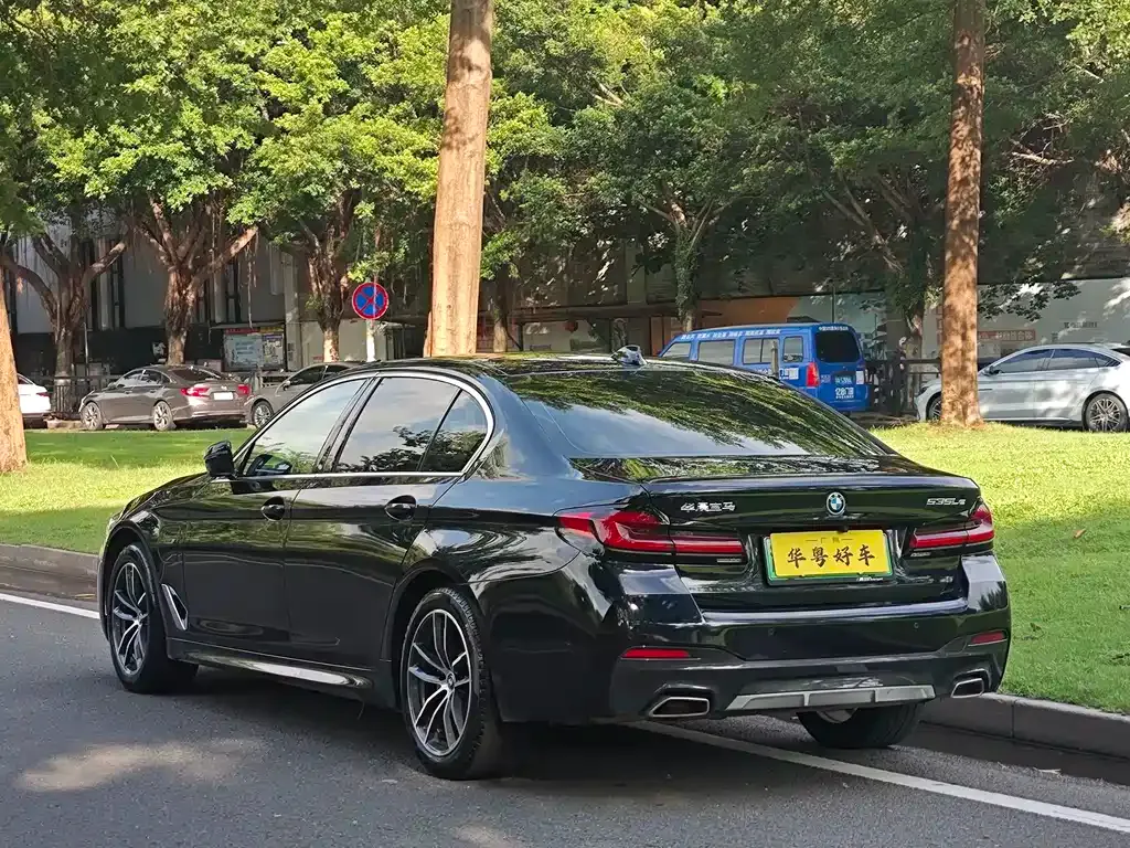 BMW 5 Series New Energy — фото 6