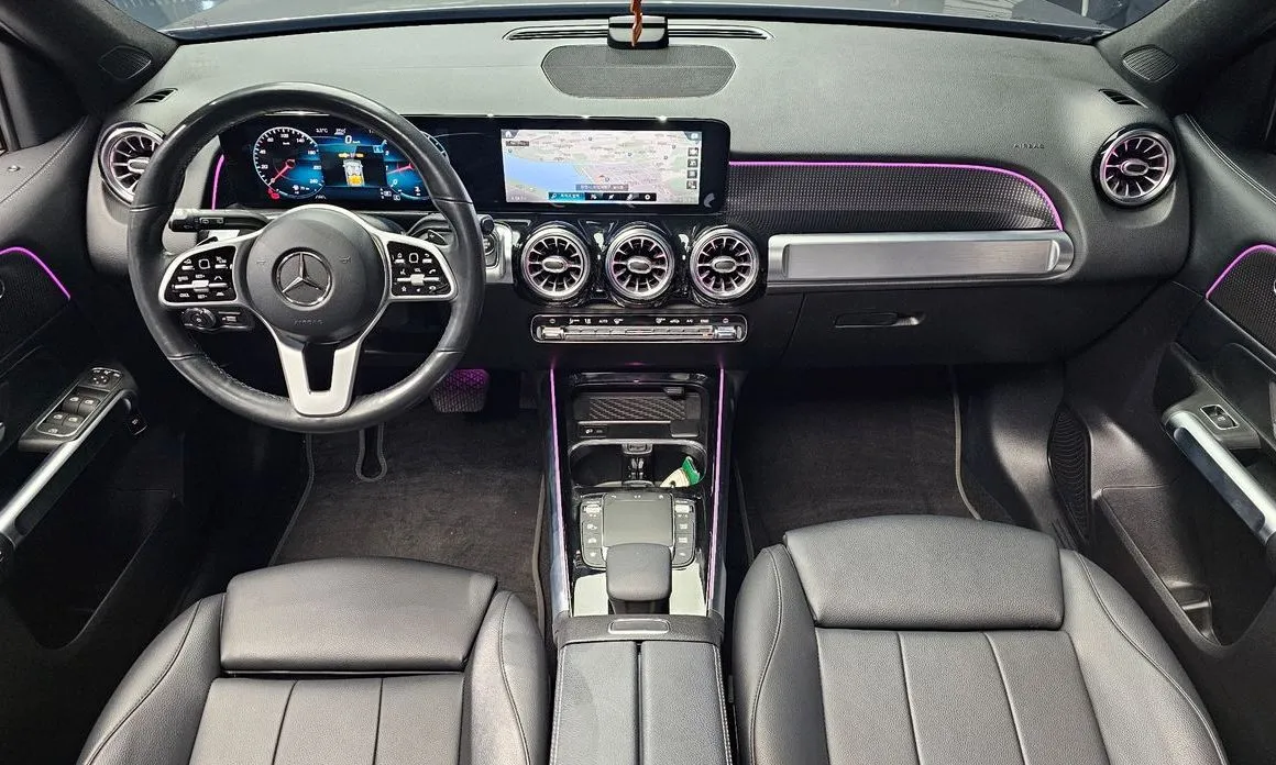 Mercedes-Benz GLB-Class — фото 7