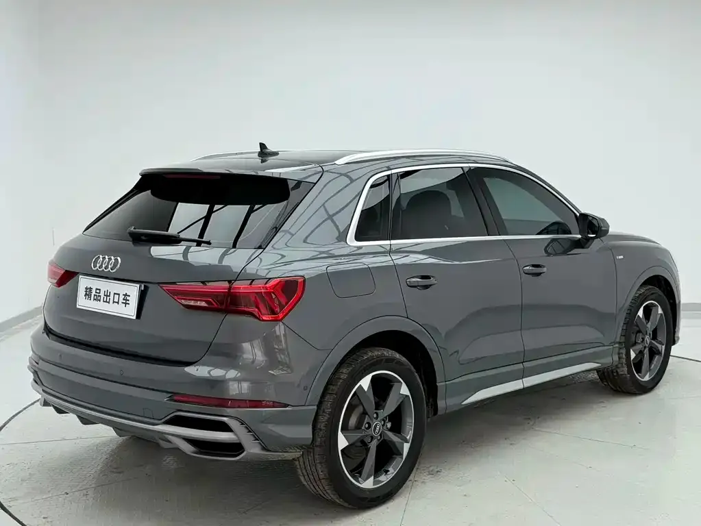 Audi Q3 — фото 5