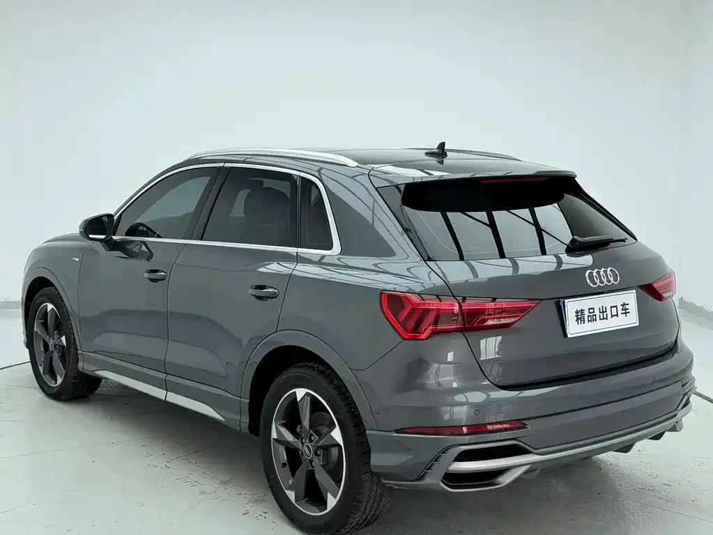 Audi Q3 — фото 8