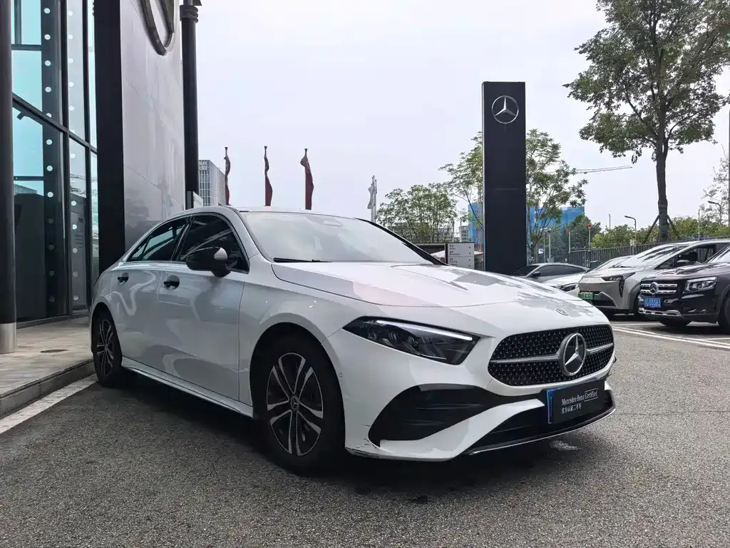 Mercedes-Benz A-Class — фото 8