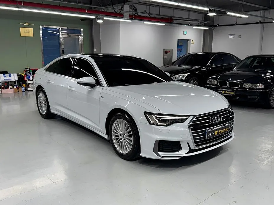Audi A6 — фото 7