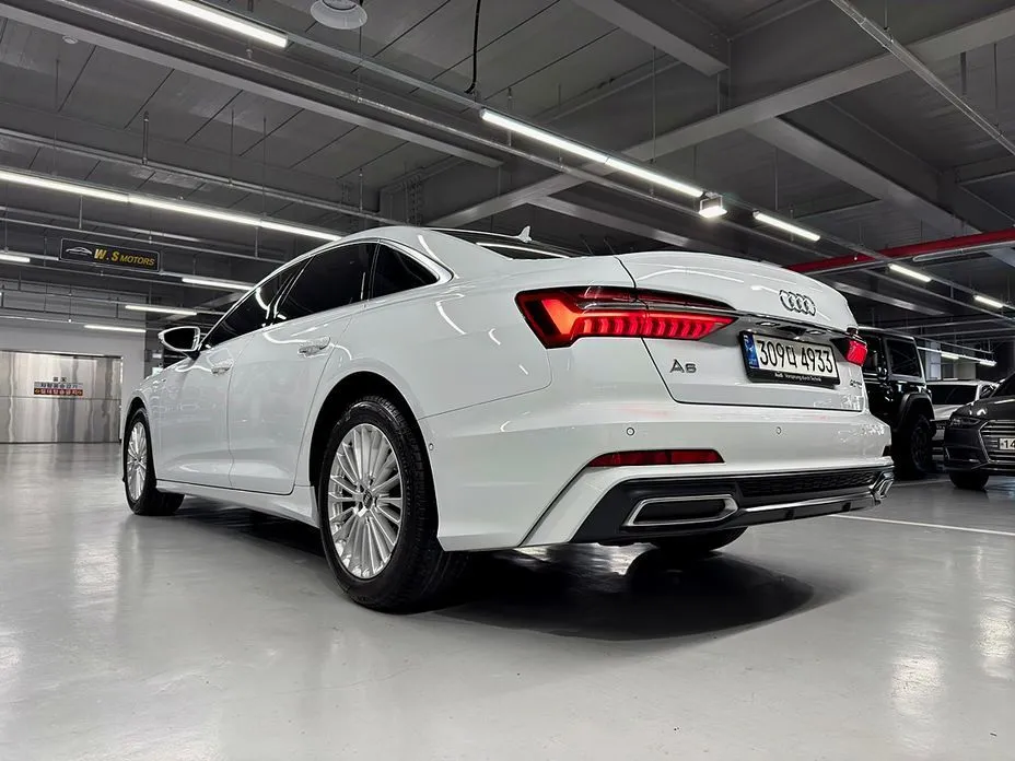Audi A6 — фото 6