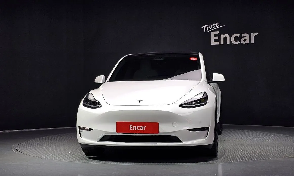 Tesla Model Y — фото 5