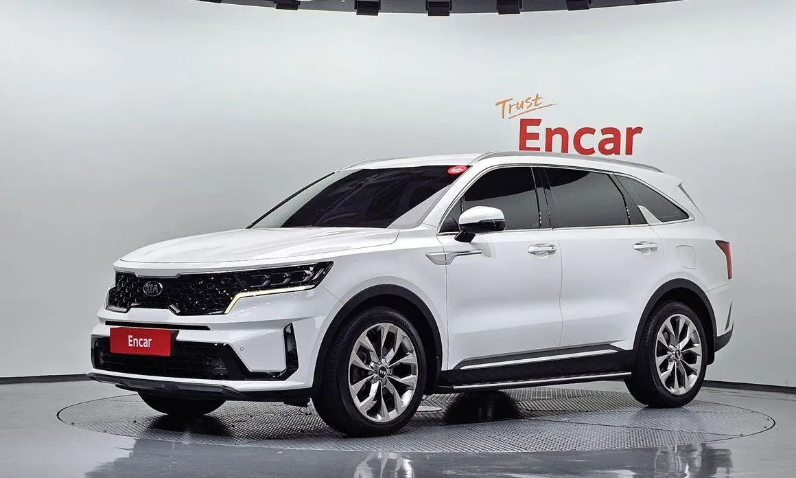 Kia Sorento — фото 1