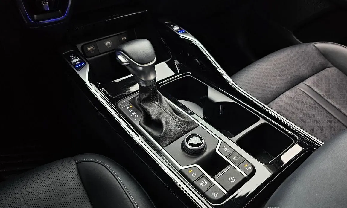 Kia Sorento — фото 9