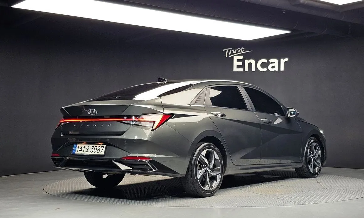 Hyundai AVANTE — фото 8
