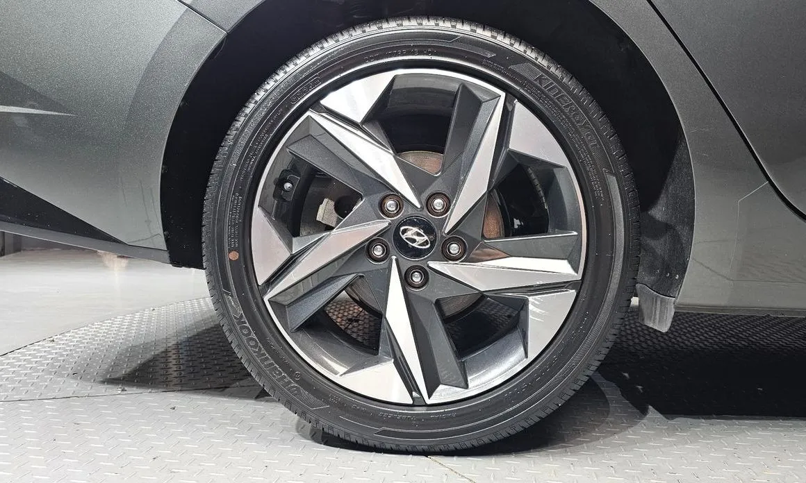 Hyundai AVANTE — фото 6