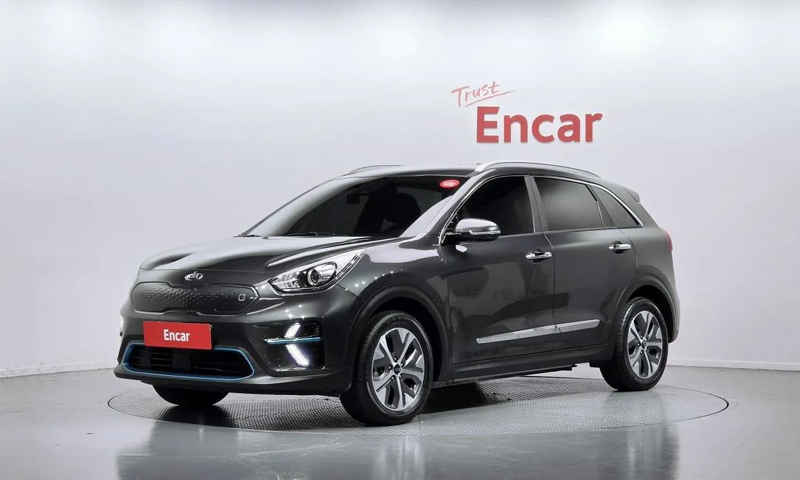 Kia Niro — фото 1