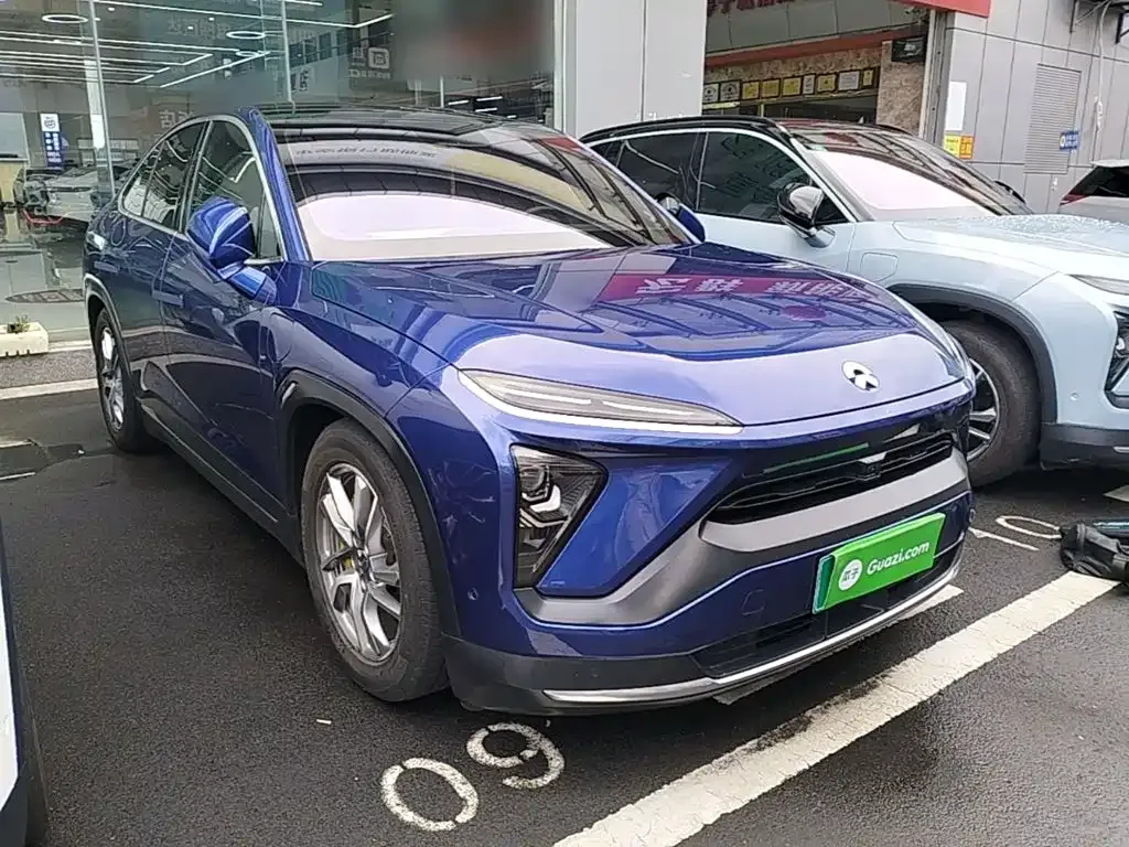 NIO EC6 — фото 10