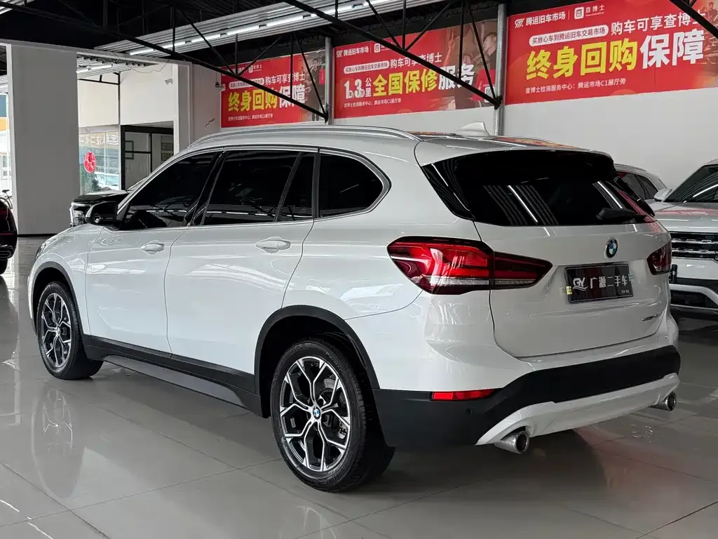 BMW X1 — фото 10