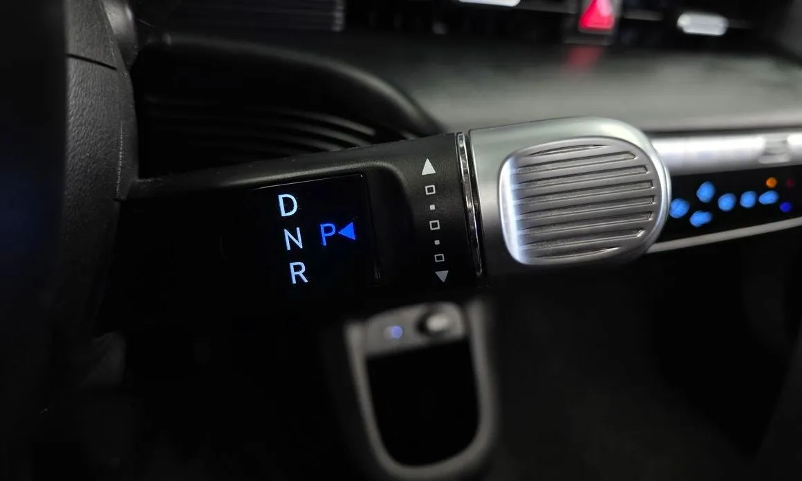 Hyundai Ioniq5 — фото 3