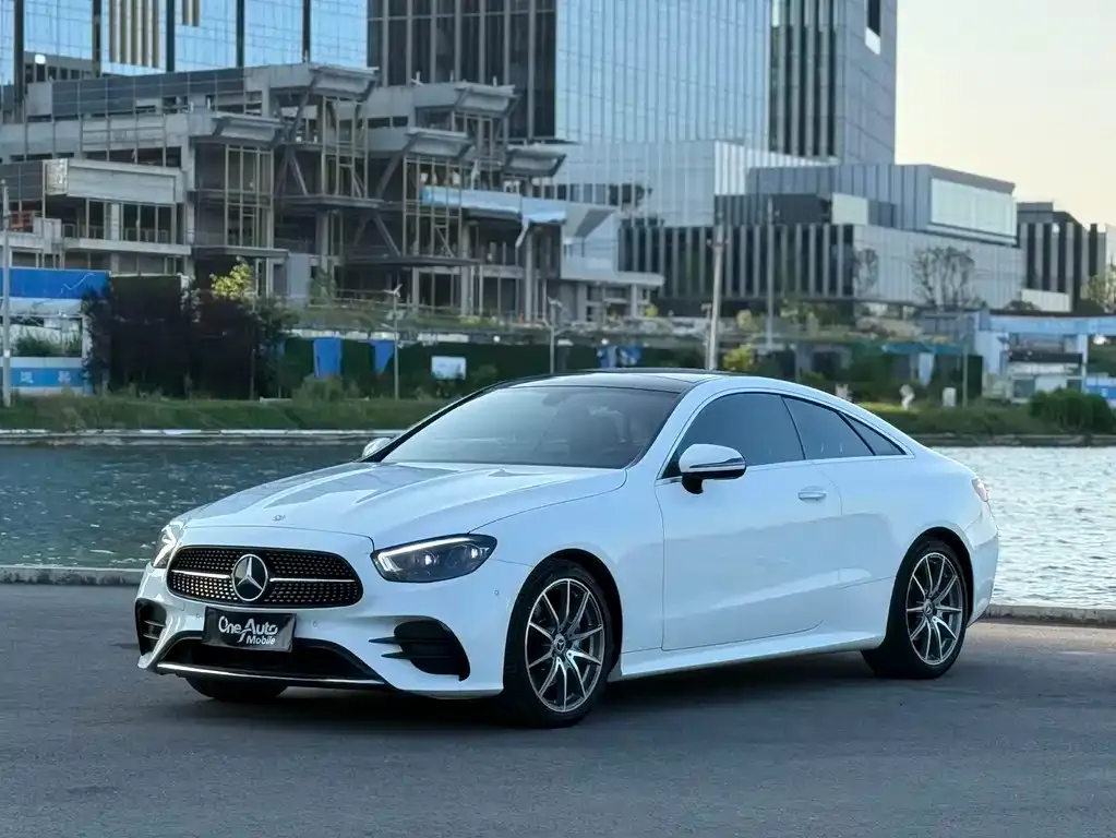 Mercedes-Benz E-Class (Import) — фото 1