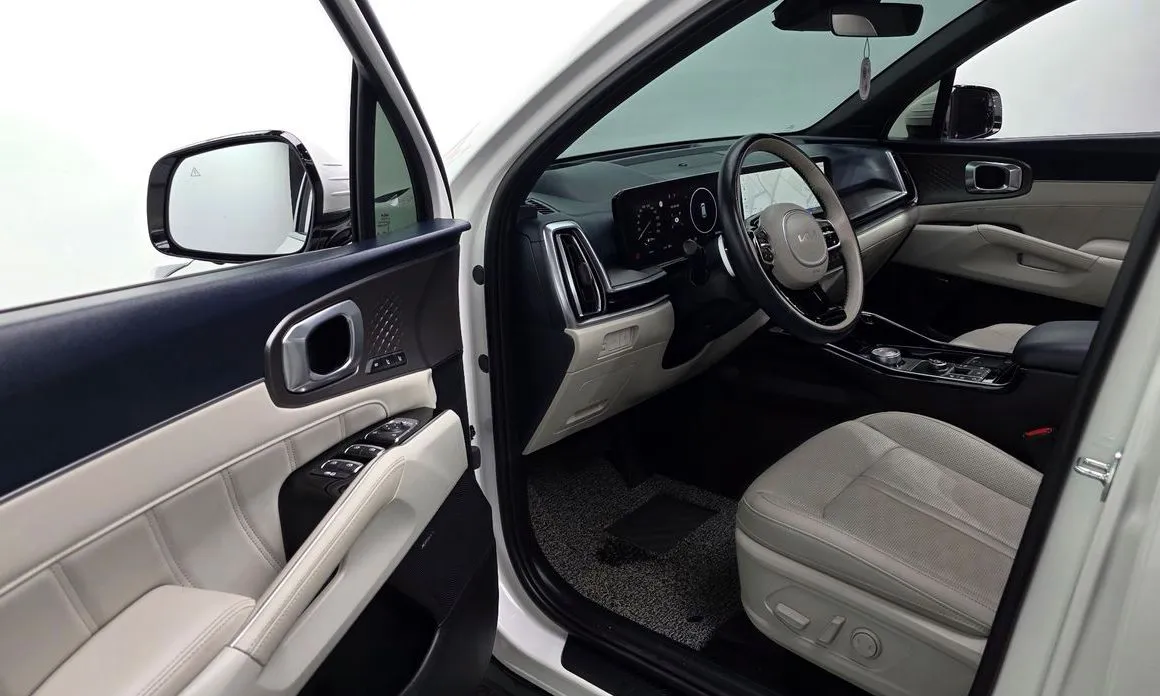 Kia Sorento — фото 7