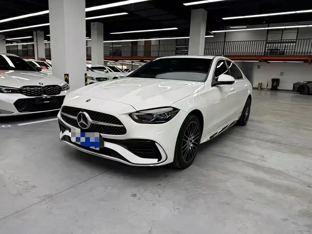 Mercedes-Benz C-Class — фото 1