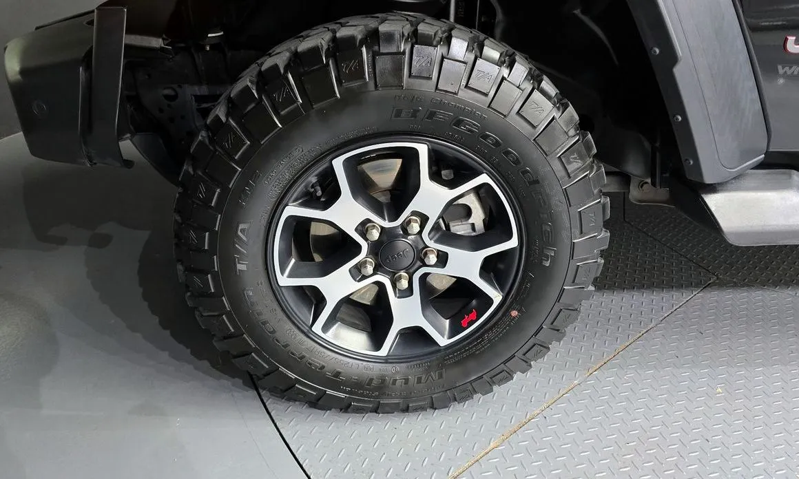 Jeep Wrangler — фото 6