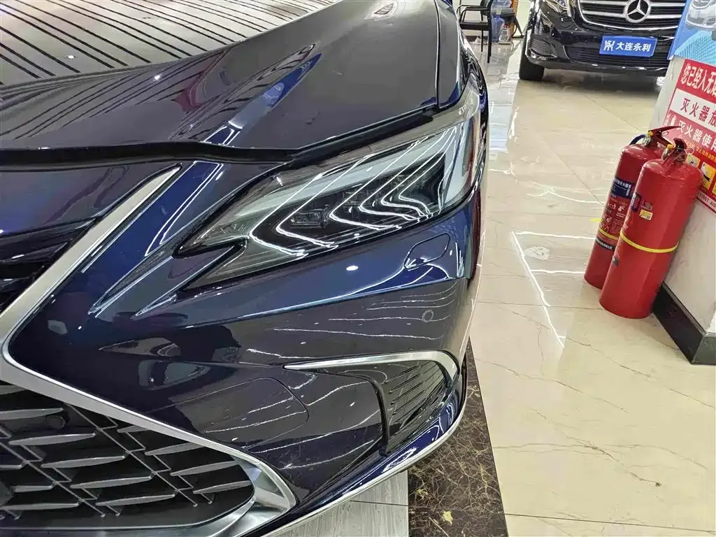 Lexus ES — фото 10