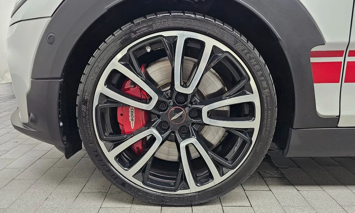 Mini Clubman — фото 7