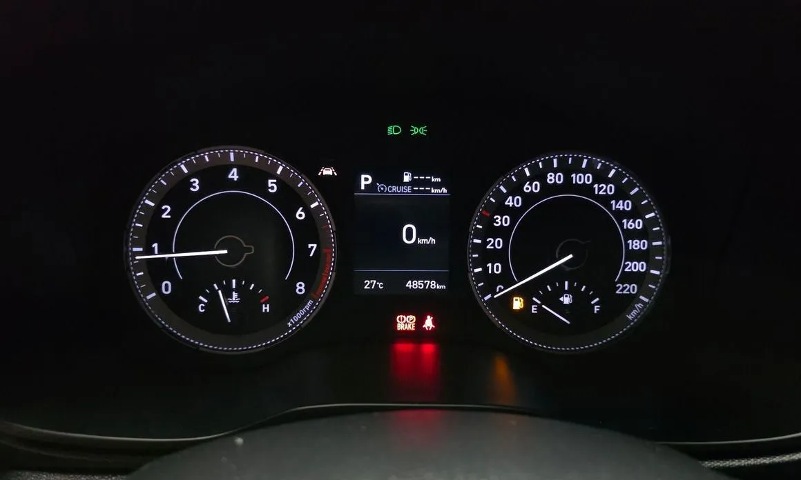 Hyundai Venue — фото 2