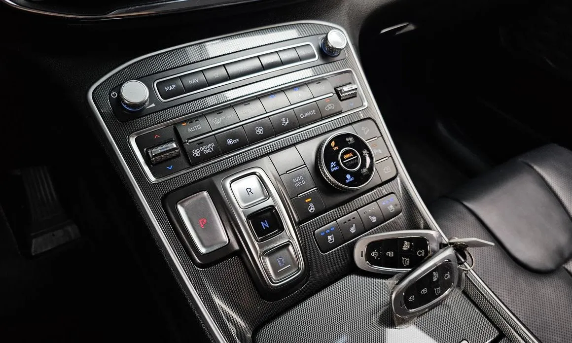 Hyundai Santafe — фото 6