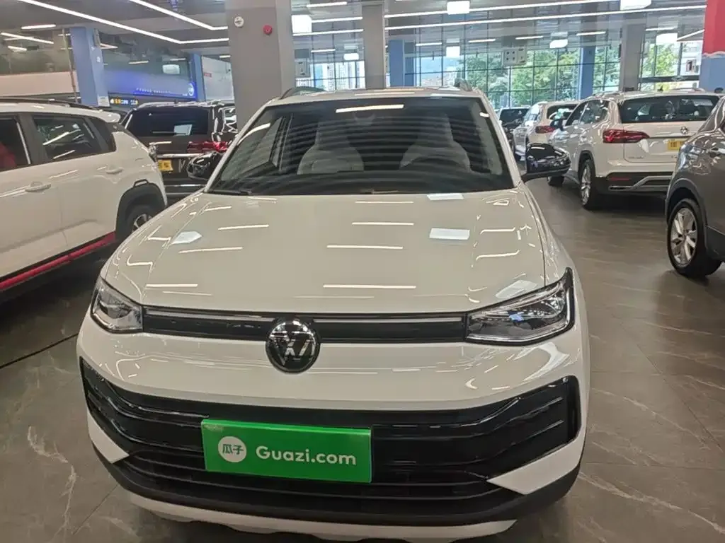Volkswagen Tharu — фото 4