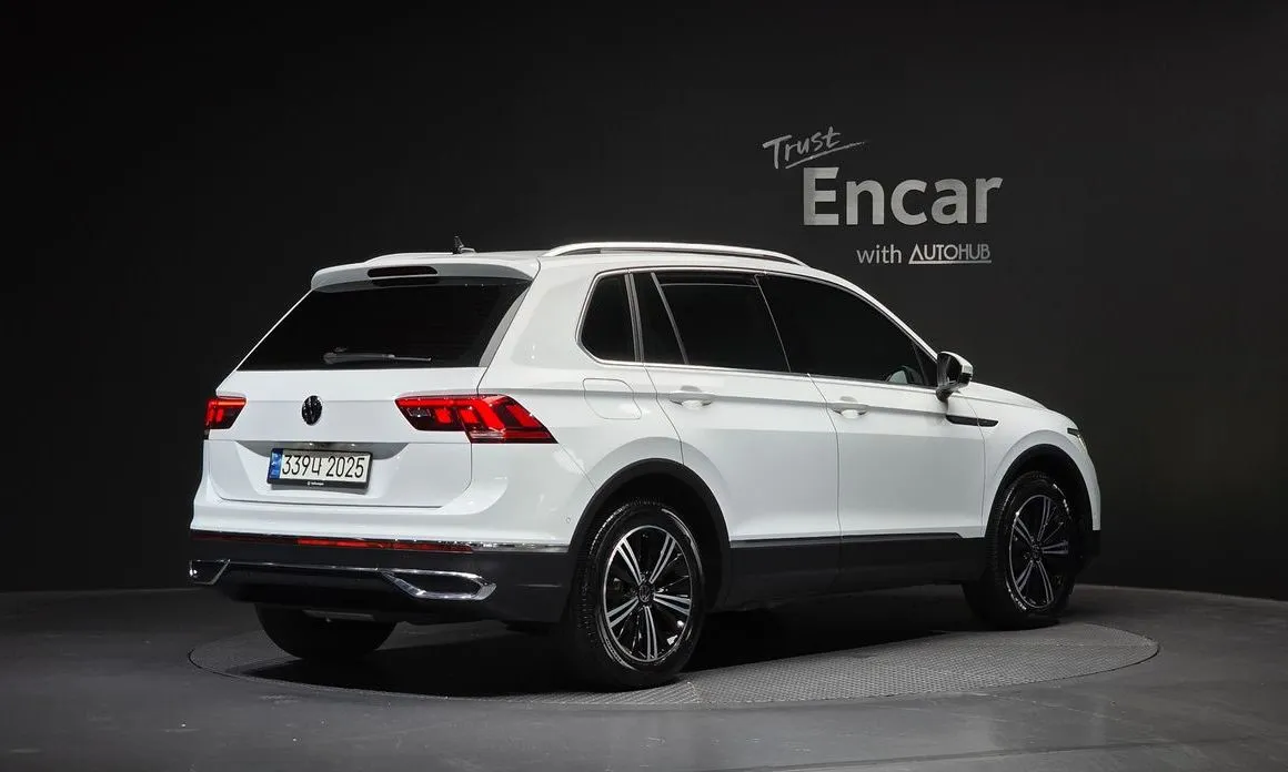 Volkswagen Tiguan — фото 2