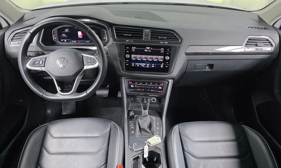 Volkswagen Tiguan — фото 4
