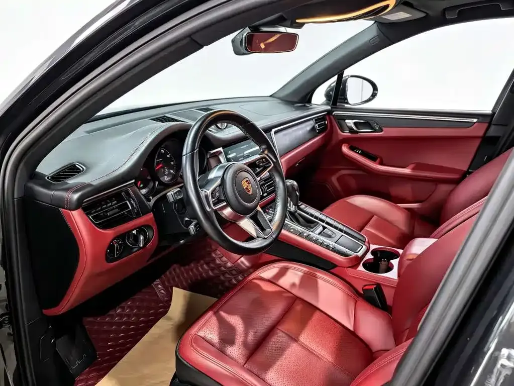 Porsche Macan — фото 7