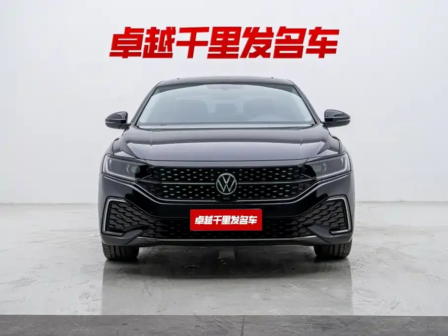 Volkswagen Passat — фото 3