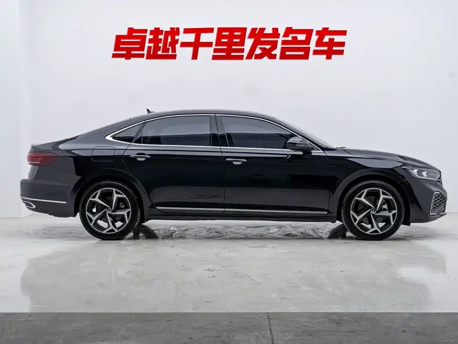 Volkswagen Passat — фото 5
