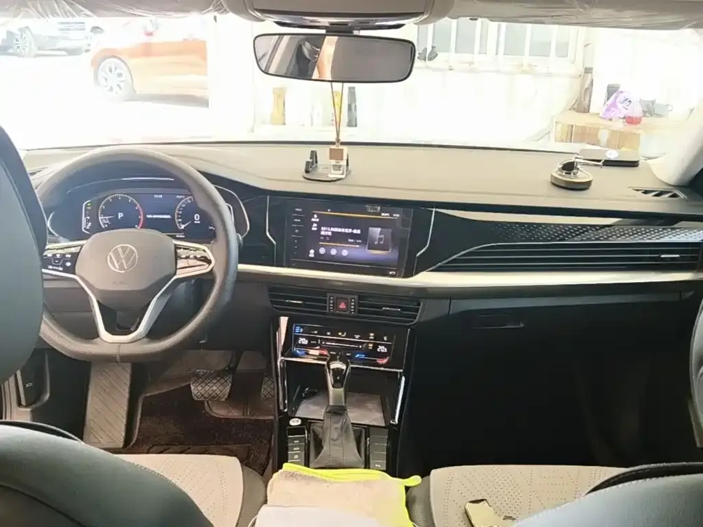 Volkswagen Passat — фото 2
