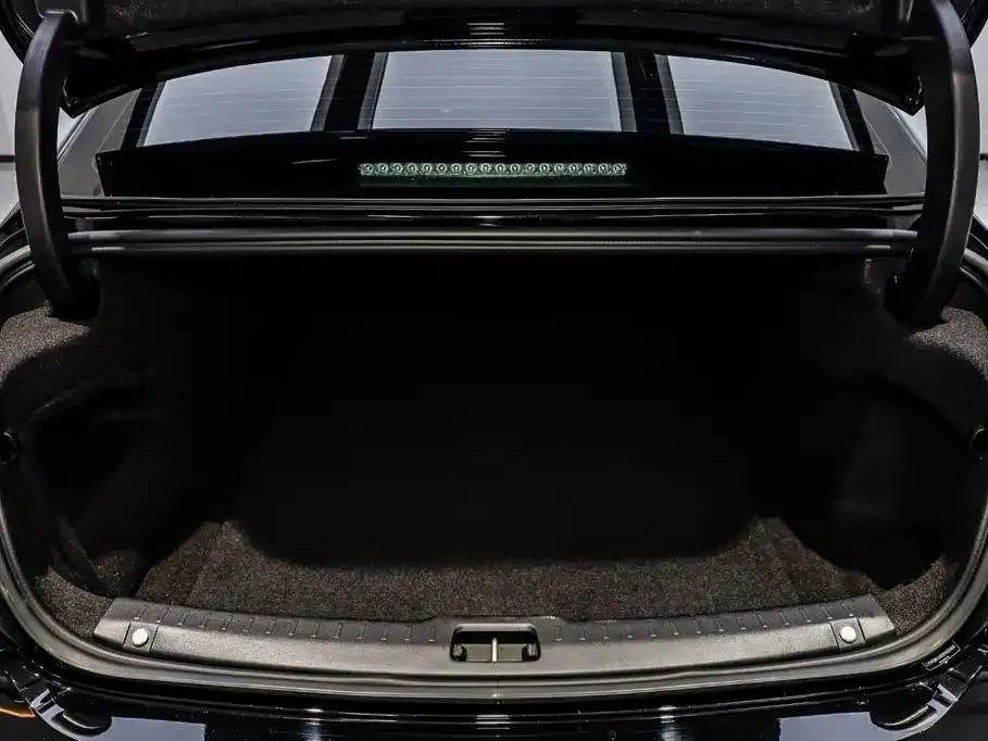 Volvo S90 — фото 8