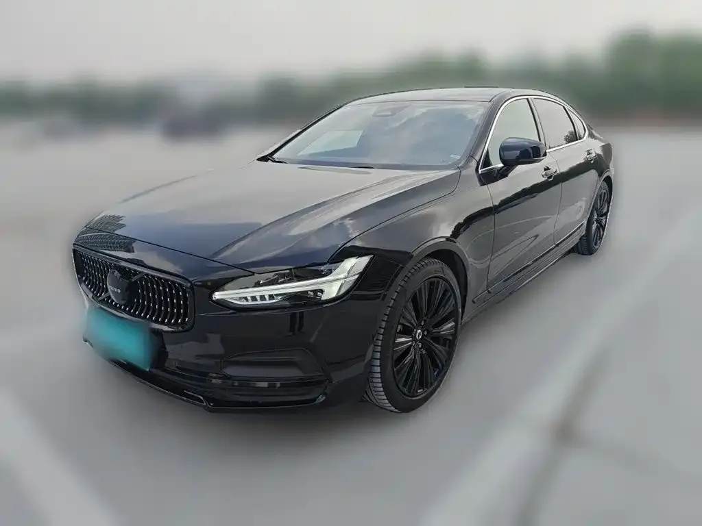 Volvo S90 — фото 1