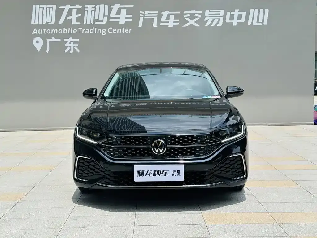 Volkswagen Passat — фото 3