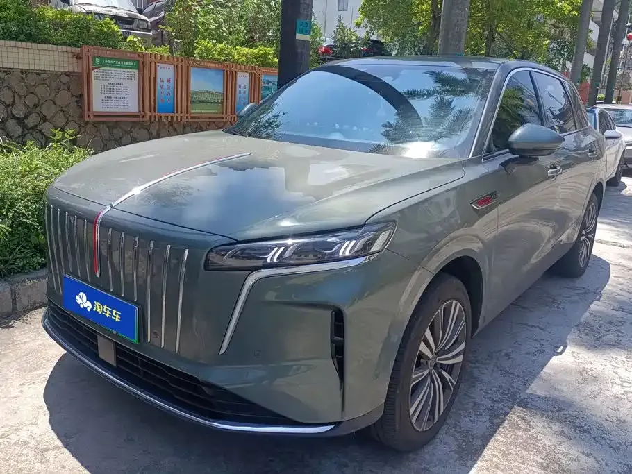 Hongqi HS6 PHEV — фото 1