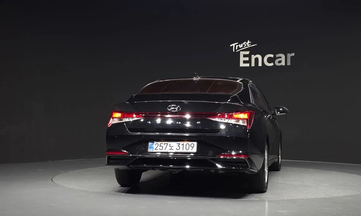 Hyundai AVANTE — фото 4