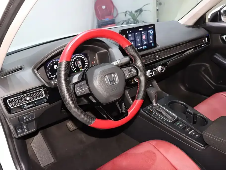 Honda Civic — фото 9